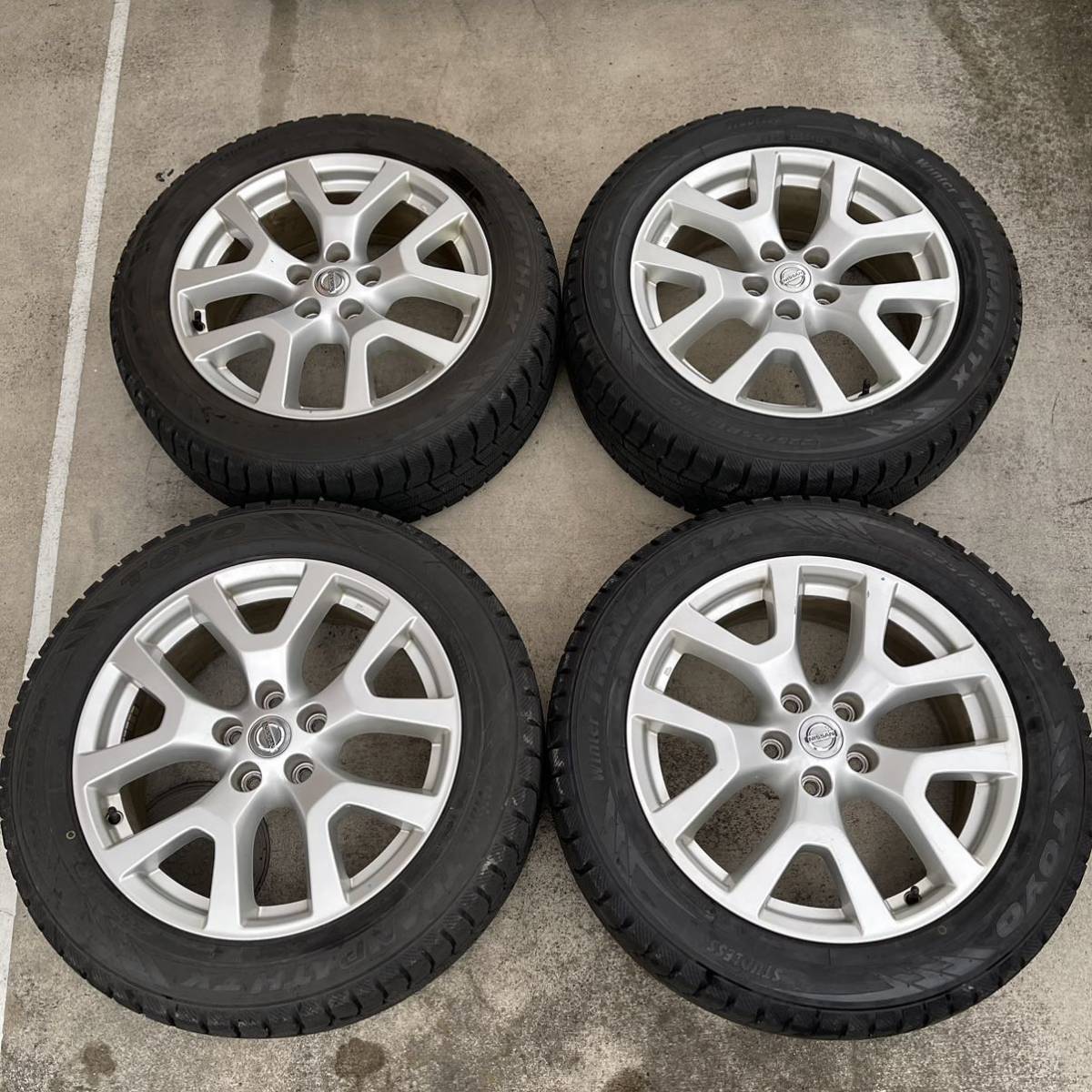 NT31エクストレイル 純正アルミ タイヤ溝有り