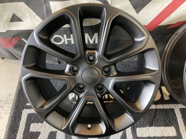 【からくり】ジープJeep　グランドチェロキー　純正18インチホイール② グランドチェロキー JEEP ジープ WL 純正 2021年製 新車外し 18