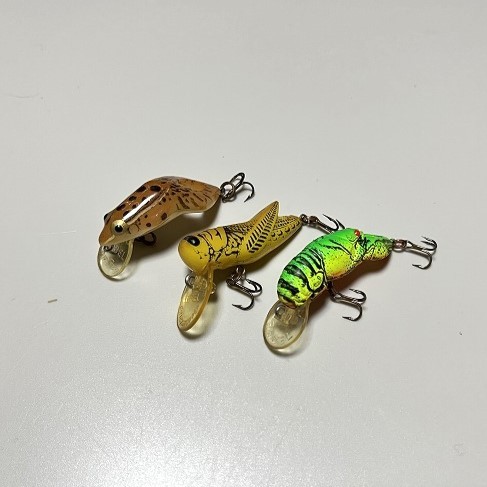 生理中にイエローウィーやキャッツクローティーを飲んでも大丈夫ですか？