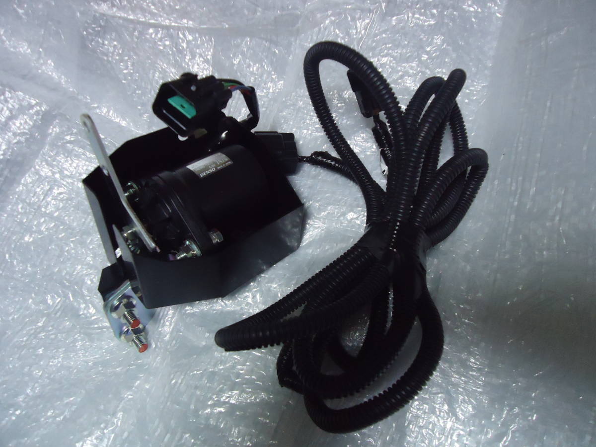 ユニック UC28 コントロールバルブ