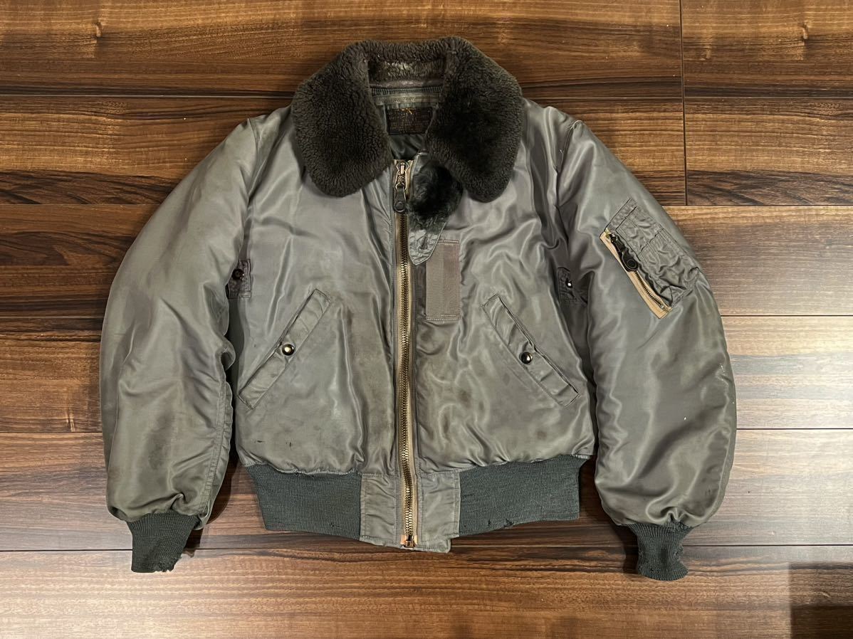 50s 米軍実物USAF MA−1 B−15D MOD 1953年 50s 米軍 USAF B-15D MOD フライトジャケット セージグリーン 38