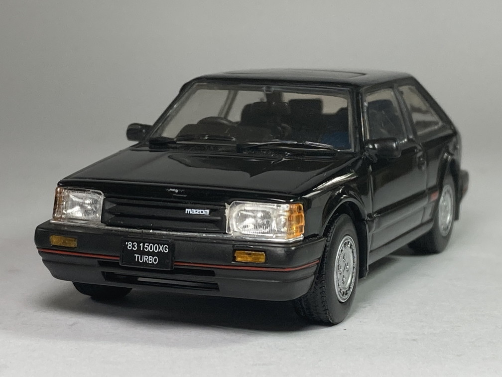 やや傷や汚れあり】マツダ ファミリア Mazda Familia 1500XG ターボ