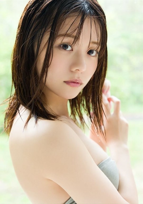 ▲限定１名様▲グラビア▲浅倉唯▲切り抜きクリアブック2冊▲ 2352397857.jpg?1724319066