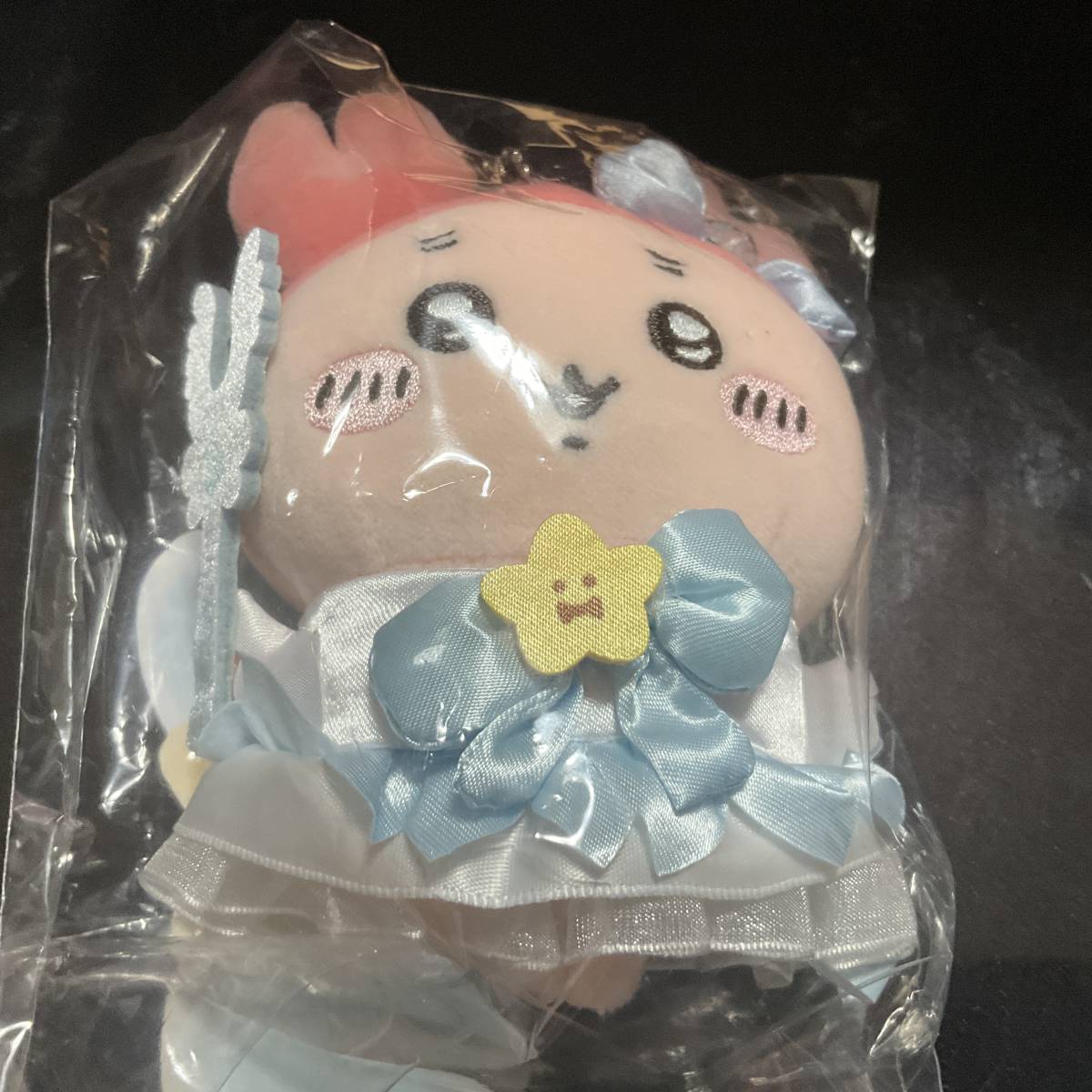 ちいかわ 古本屋 カニ 超まじかるちいかわ ちいかわレストラン 2体セット Amazon.co.jp: ちいかわ 超まじかるちいかわ マジカルチャージ