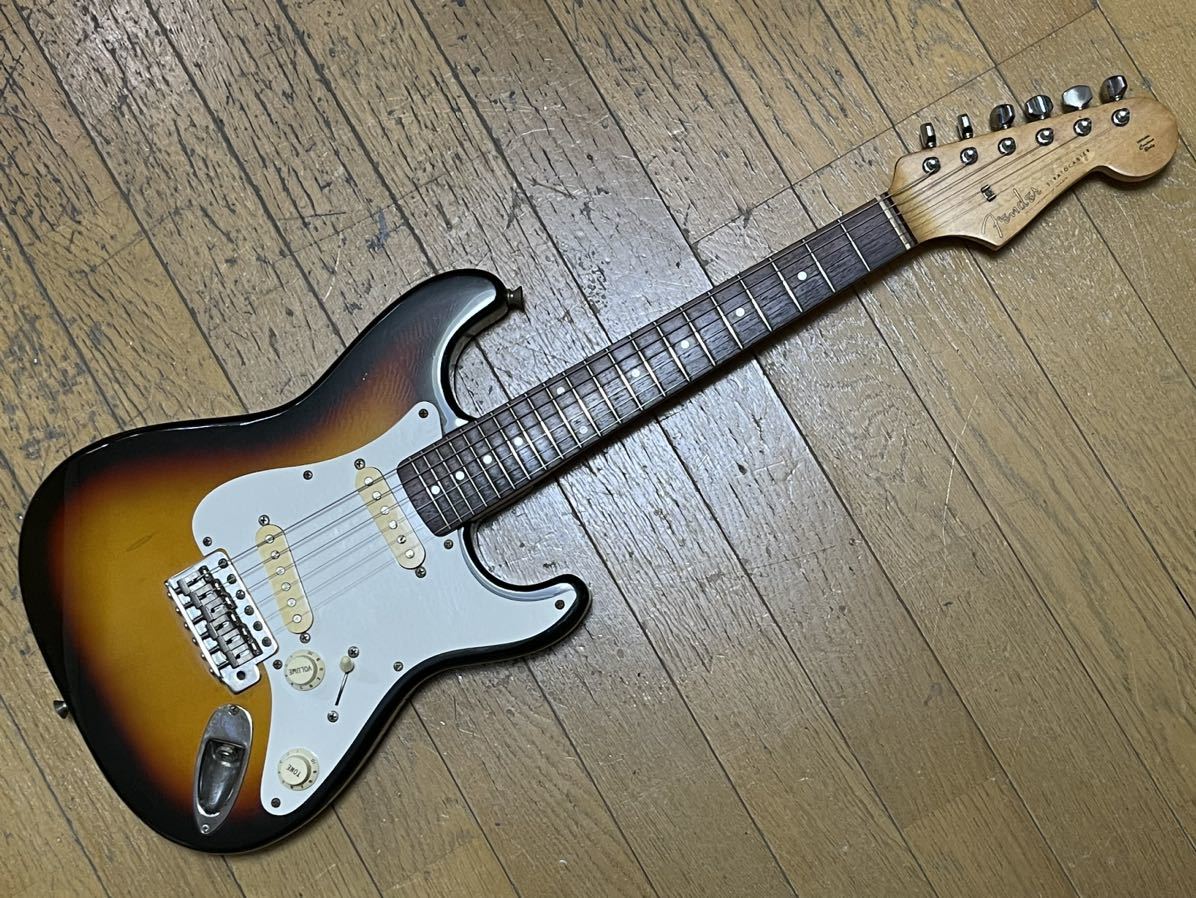 傷や汚れあり】Fender Japan mst-32 ストラト ミニギター ST-235r 