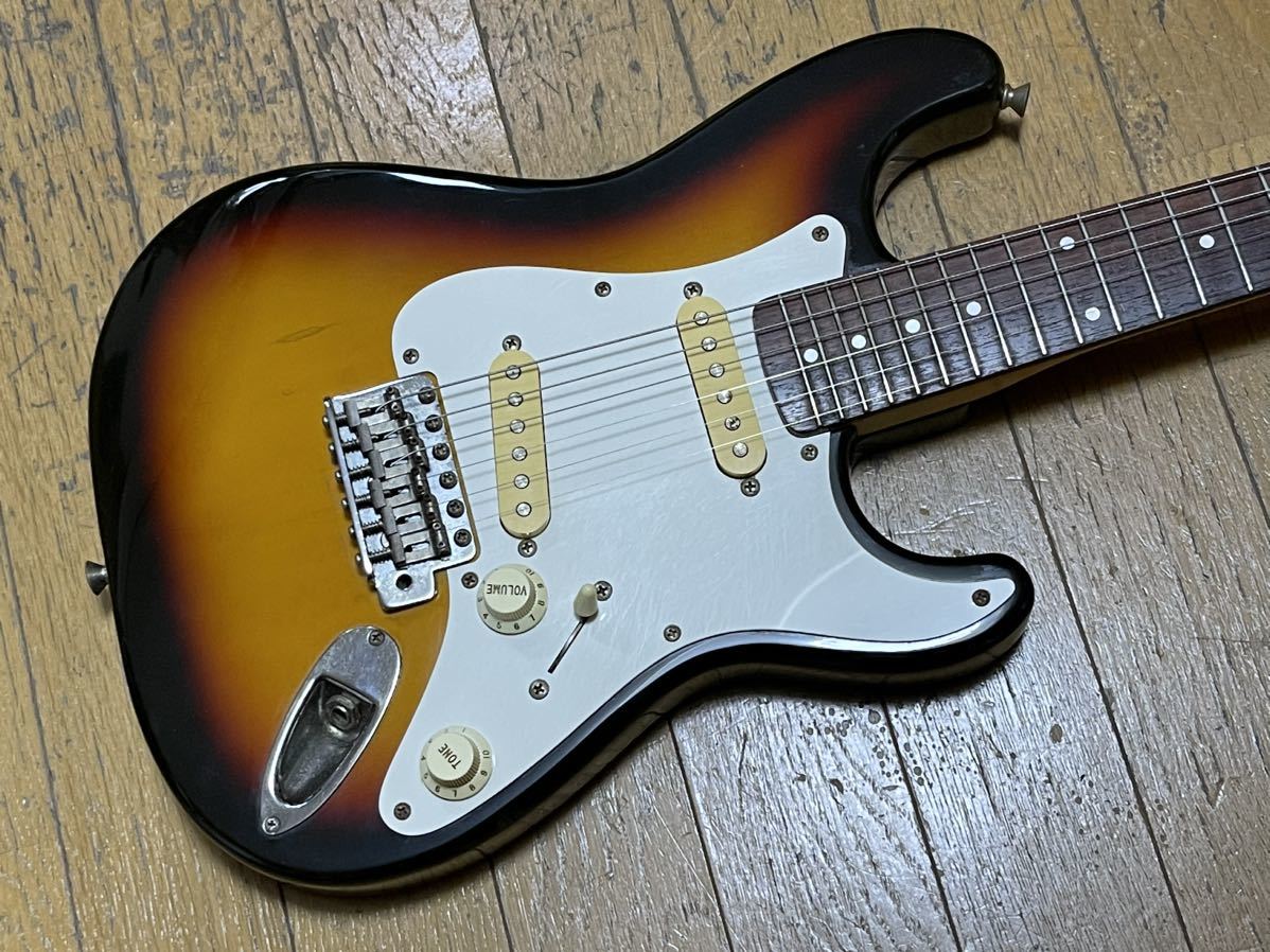 傷や汚れあり】Fender Japan mst-32 ストラト ミニギター ST-235r 