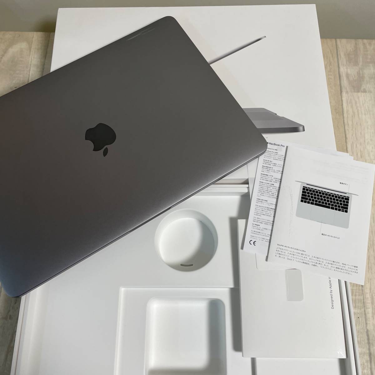 MacBook Pro 13インチ2017年 スペースグレー（ジャンク品） ジャンク品