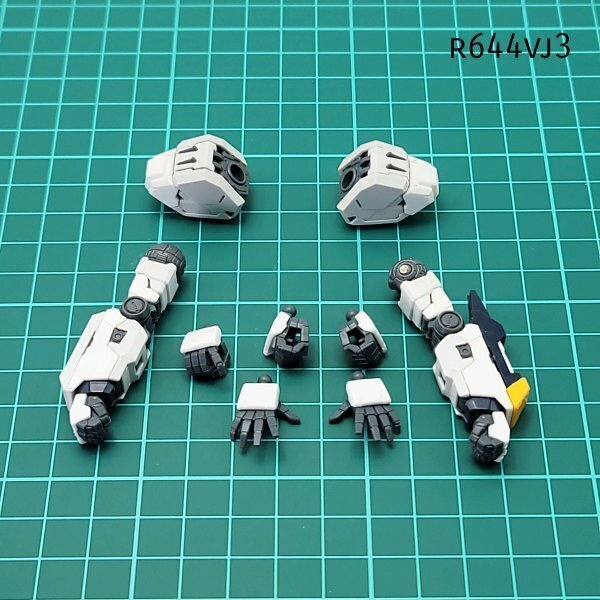 HGガンダムシリーズ　ジャンクパーツ 1/144】HG ガンダムファラクト 胴体 ガンプラ ジャンク パーツ