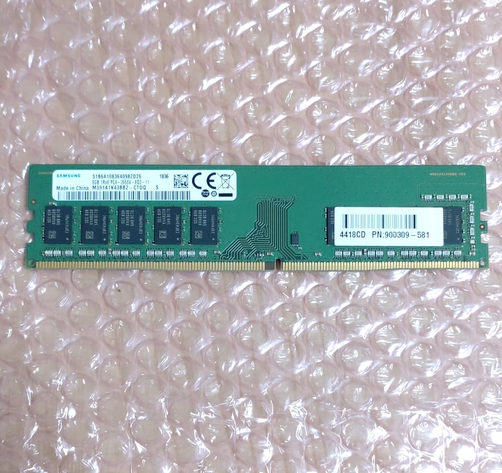 【目立った傷や汚れなし】★送料無料★ SAMSUNG 8GB 1Rx8 PC42666VED211 DDR4 ECC