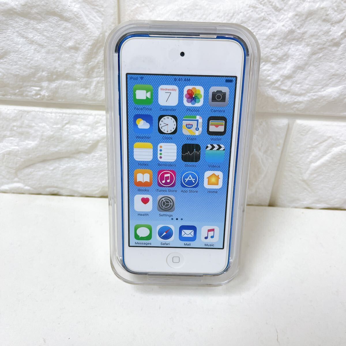 iPod touch 第6世代 32GB Blue MKHV 暑苦しく 2J/A