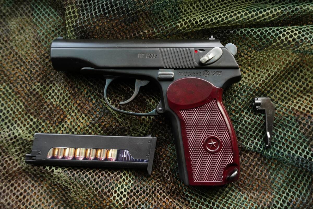 KSC マカロフPM ブルーイングモデル　ジャンク KSC マカロフPM ブルーイングモデルジャンク