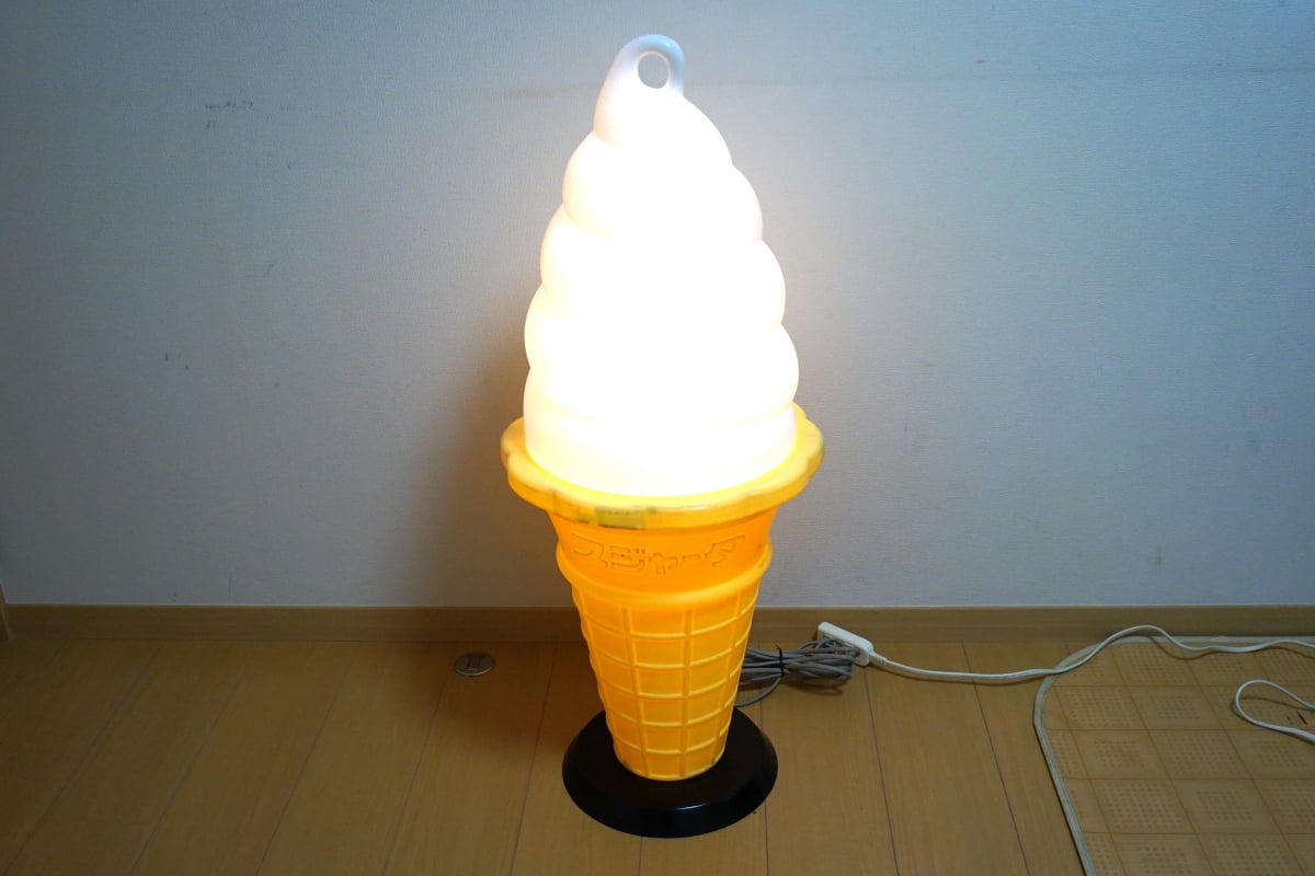ソフトクリーム　　ライト　あんどん　スジャータ スジャータ 大型ソフトクリーム ライト ランプ TOMI インテリア
