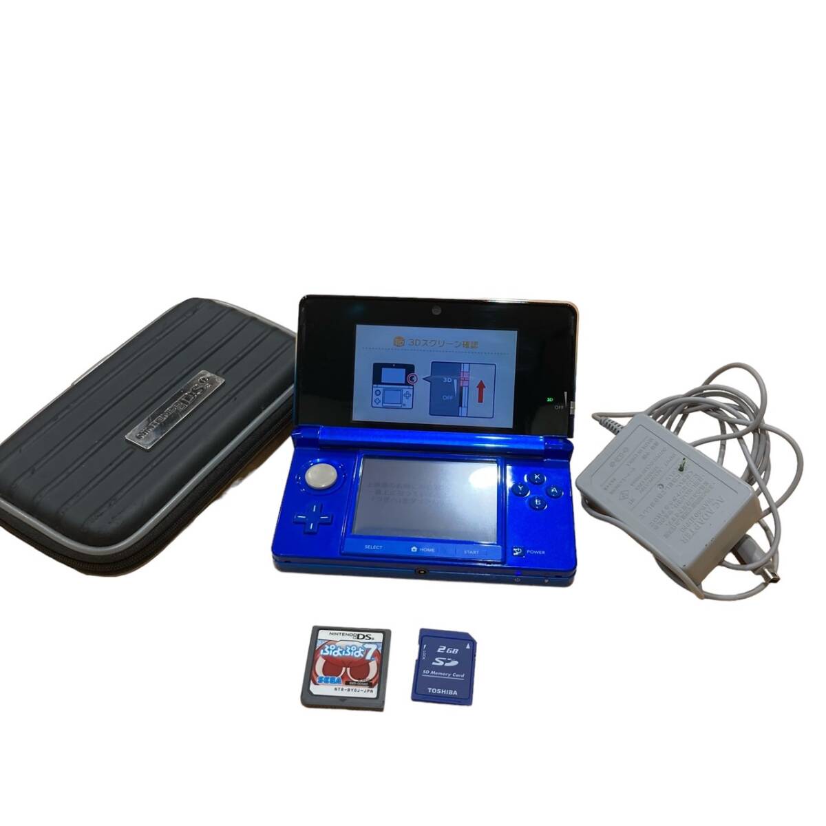 Newニンテンドー3DS LL メタリックブルー 充電器付き