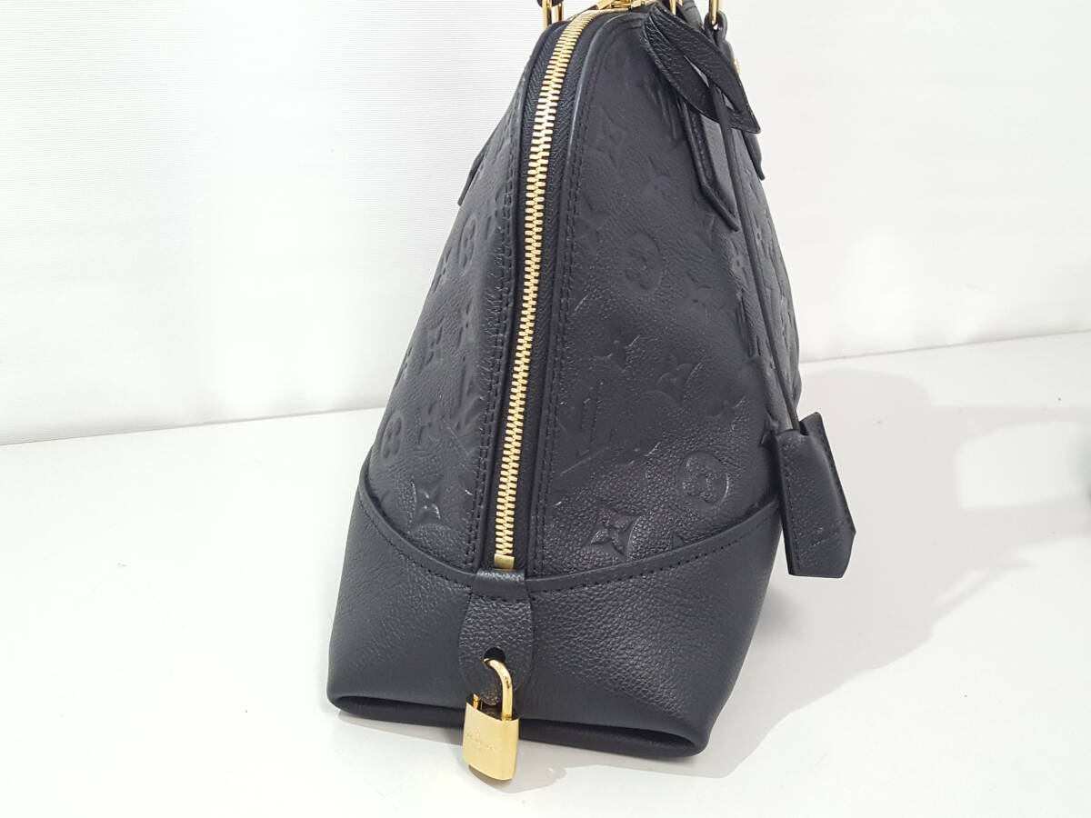 ほぼ未使用 LOUIS VUITTON ルイ ヴィトン ITALY イタリア製 【シルバー　ヴィトンロゴ　ブラック】ネクタイ USED オールド ブランド シルク ほぼ未使用LOUIS VUITTON ルイヴィトン ARTICLES DE VOYAGE セカンド