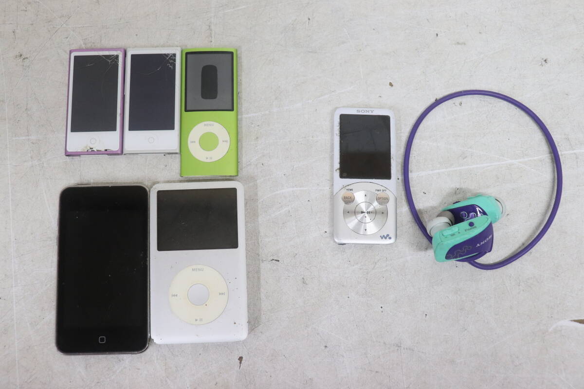 Apple iPod classic 第5世代　30GB 充電器　イヤフォン Apple iPod classic 第5世代 30GB 充電器 イヤフォン｜iPod Classic 第