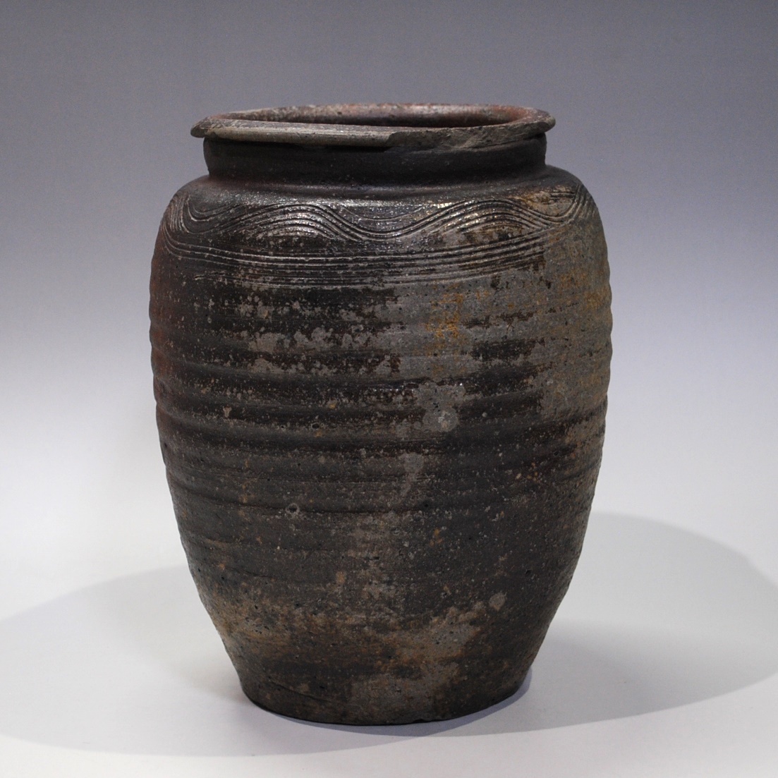 美術品】∇花∇桂又三郎鑑定 室町時代末期 古備前三耳壷 鑑定箱入 底に