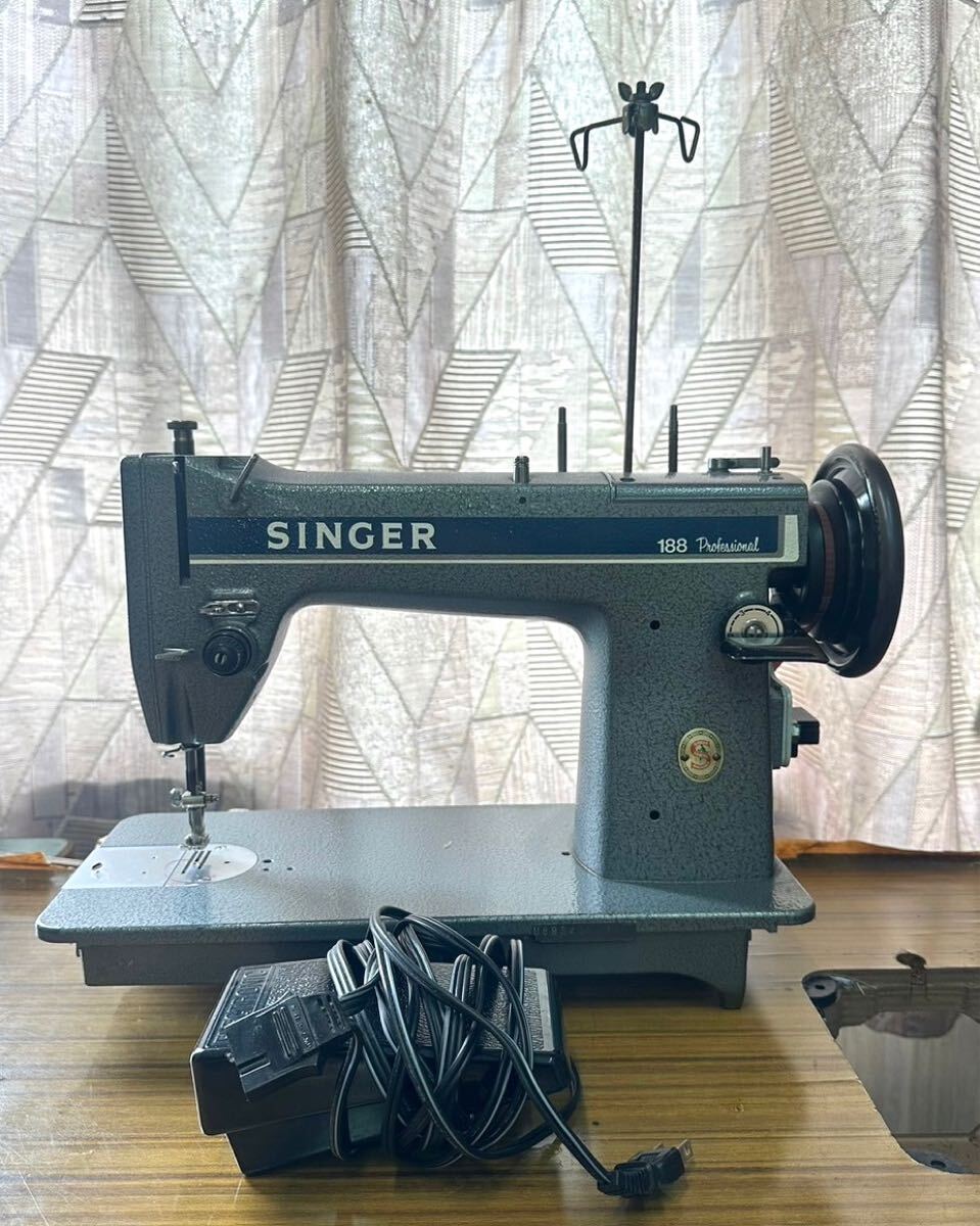 SINGER 188 Professional 職業用ミシン No.B002 SINGER 188
