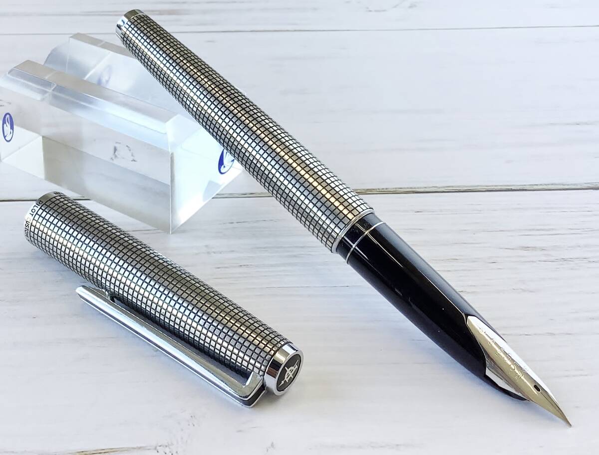 【希少廃盤】万年筆 PILOT CUSTOM “18K - WG 〈M〉“ 希少廃盤】万年筆 PILOT CUSTOM “18K - WG 〈M〉“