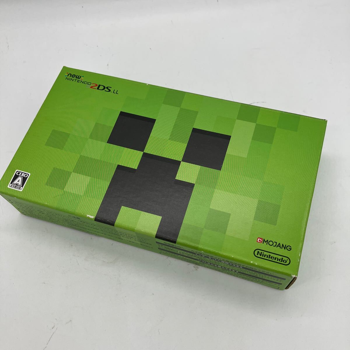 MINECRAFT (マインクラフト) Newニンテンドー2DS LL CREEPER EDITION