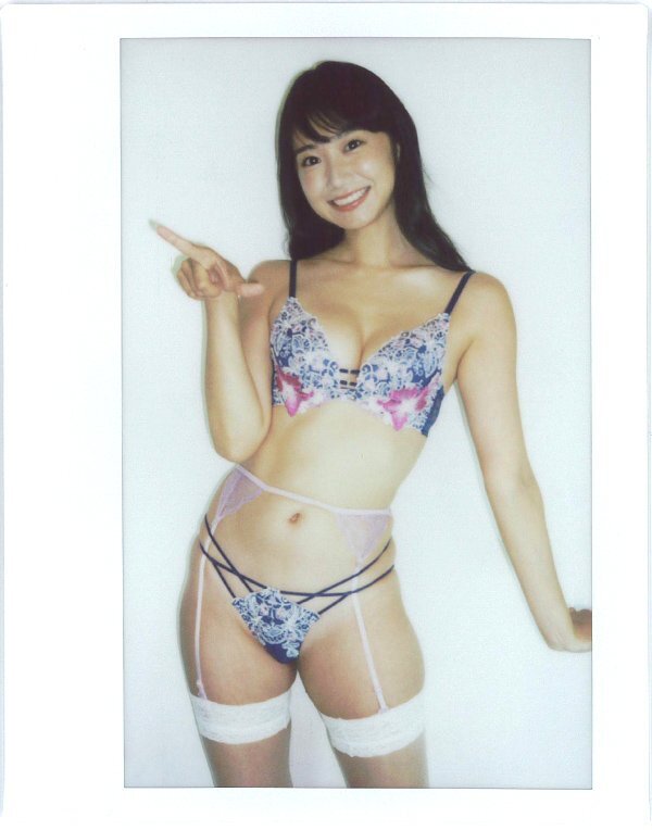 HIT'S/永尾まりや 1of1 水着ワイドオフショットチェキ (黒レース
