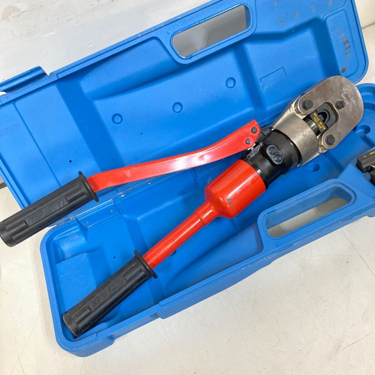 【美品/1円スタート！】イズミ 屋内配線用電線接続工具 手動油圧式工具 9H-60 動作良好 A1300 ◇ IZUMI 屋内配線用電線接続工具 手動油圧式工具 9H-60 ② 泉