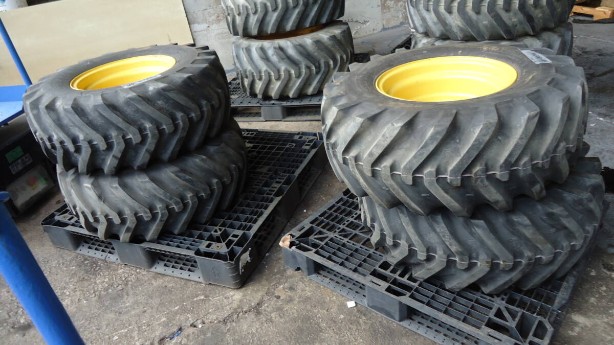 ブリヂストン ホイルローダー用タイヤ4本