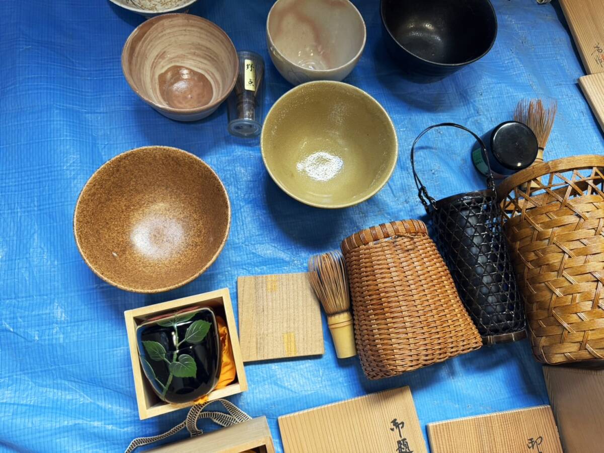 日根野雄人　宝瓶　急須　日根野作三 余韻】 瀬戸焼 日根野雄人作 手捻り 宝瓶 急須☆共木箱 栞 未