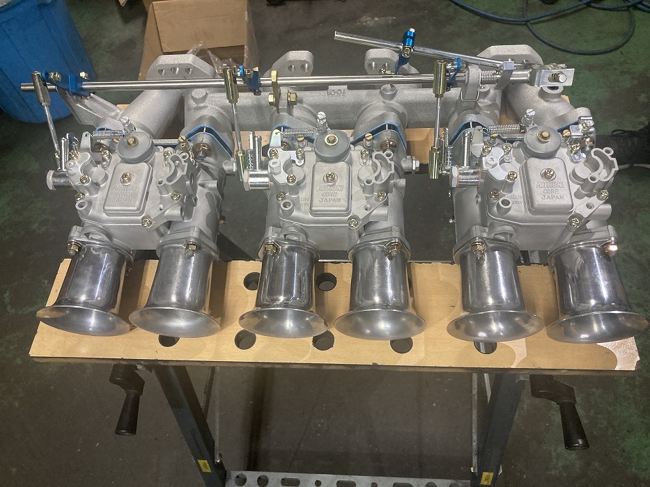 TRD トスコ　綱島　18R-Gレース用　 ツインプラグ用インマニ　ソレックス５０Φ用 TRD トスコ 綱島 18R-Gレース用 ツインプラグ用インマニ ソレックス５０Φ用