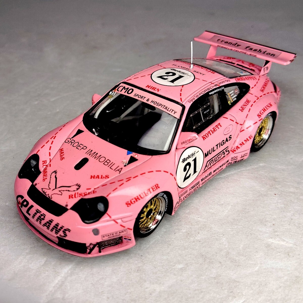 SPARK PORSCHE 962 No230 LM 1990 MOMO 1/43 S0999 ルマン