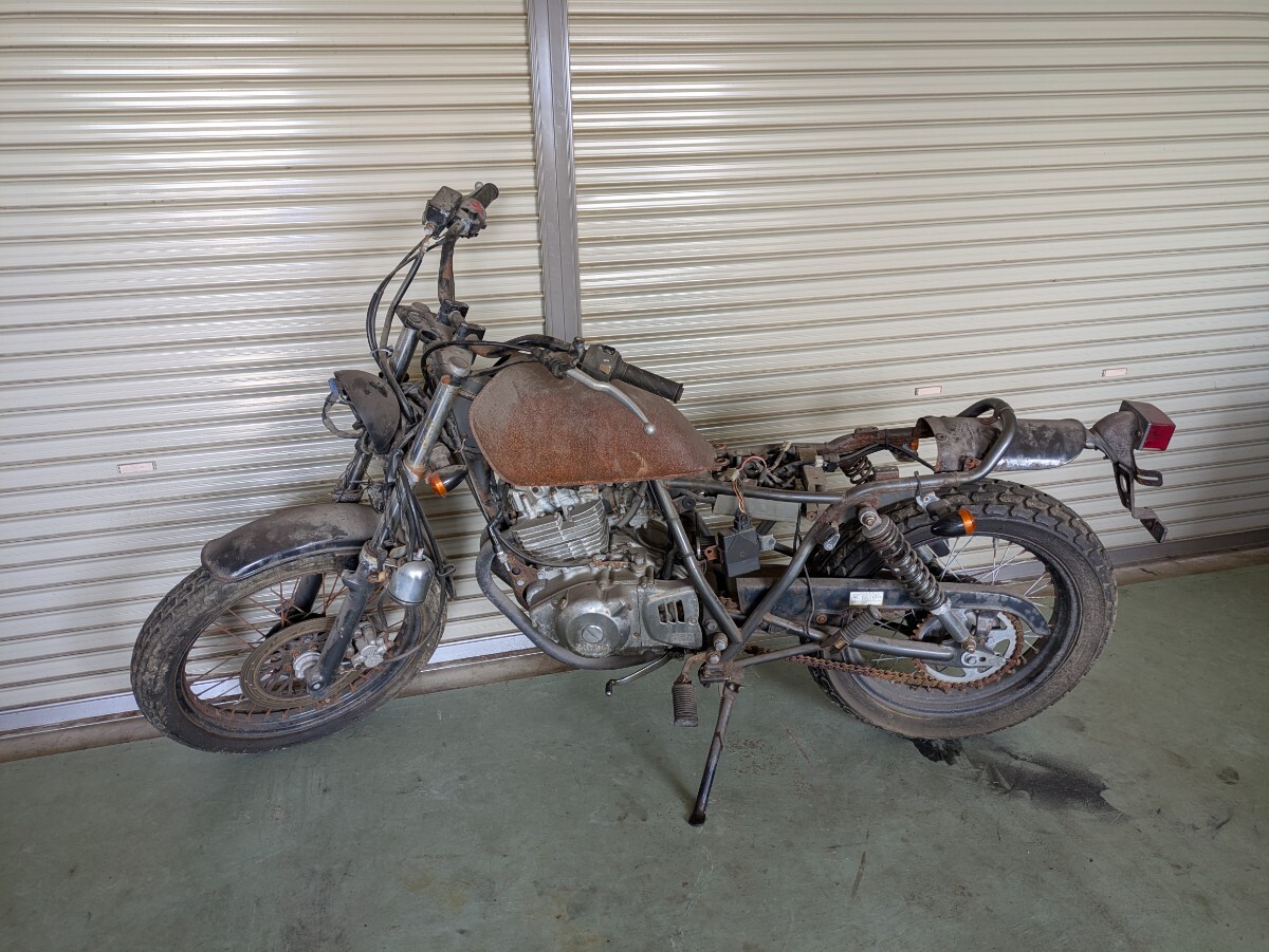 ヤマハ TZR250 TZR250 1kt ネイキッド仕様 不動車 ベース車両 部品取り