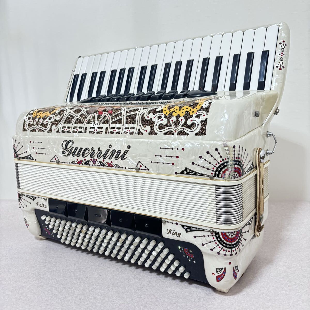 中古】□GUERRINI Cantata アコーディオン 41鍵盤 120ベース