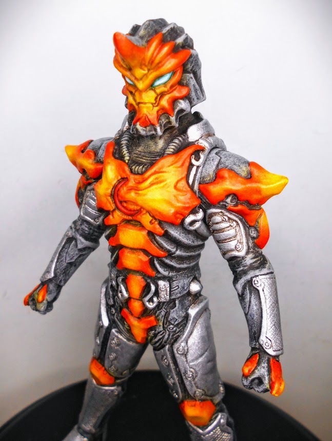 新品】ウルトラ怪獣シリーズ カオスダークネス リペイント ソフビ の