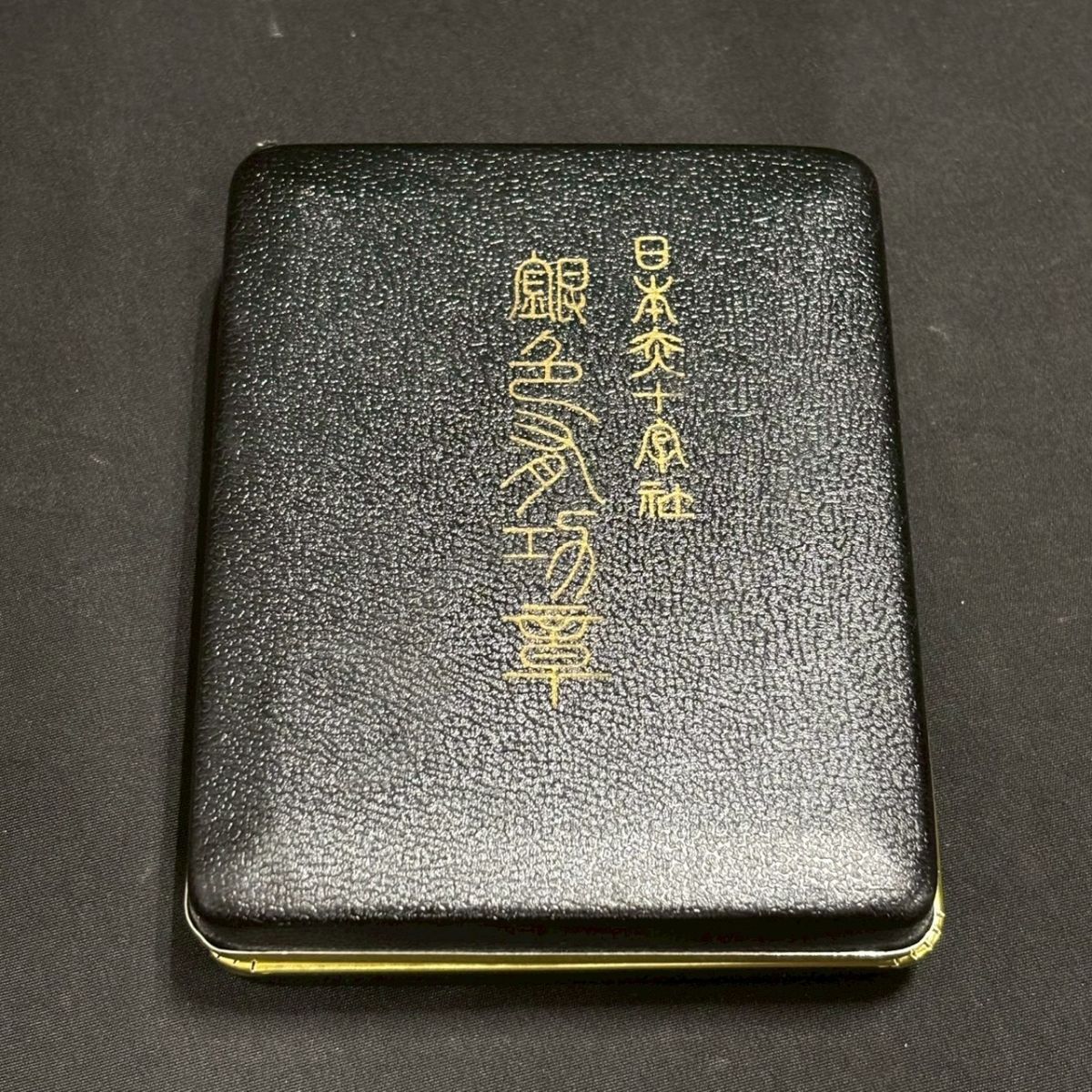 希少! 勲章 ☆ 日本赤十字社 ☆ 明治21年 特別社員章 : 銀色勲章きの