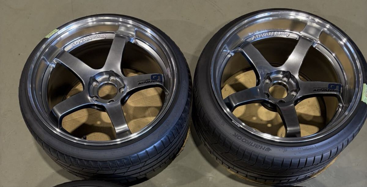 アドバン ADVAN RG3 RGⅢ 19インチ 9j+35 レーシングハイパーブラック 