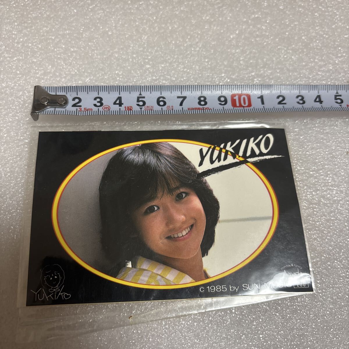 岡田有希子　ステッカー34枚（表紙ステッカー1枚含）　未開封　当時もの 岡田有希子 ステッカー34枚（表紙ステッカー1枚含） 未開封 当時もの
