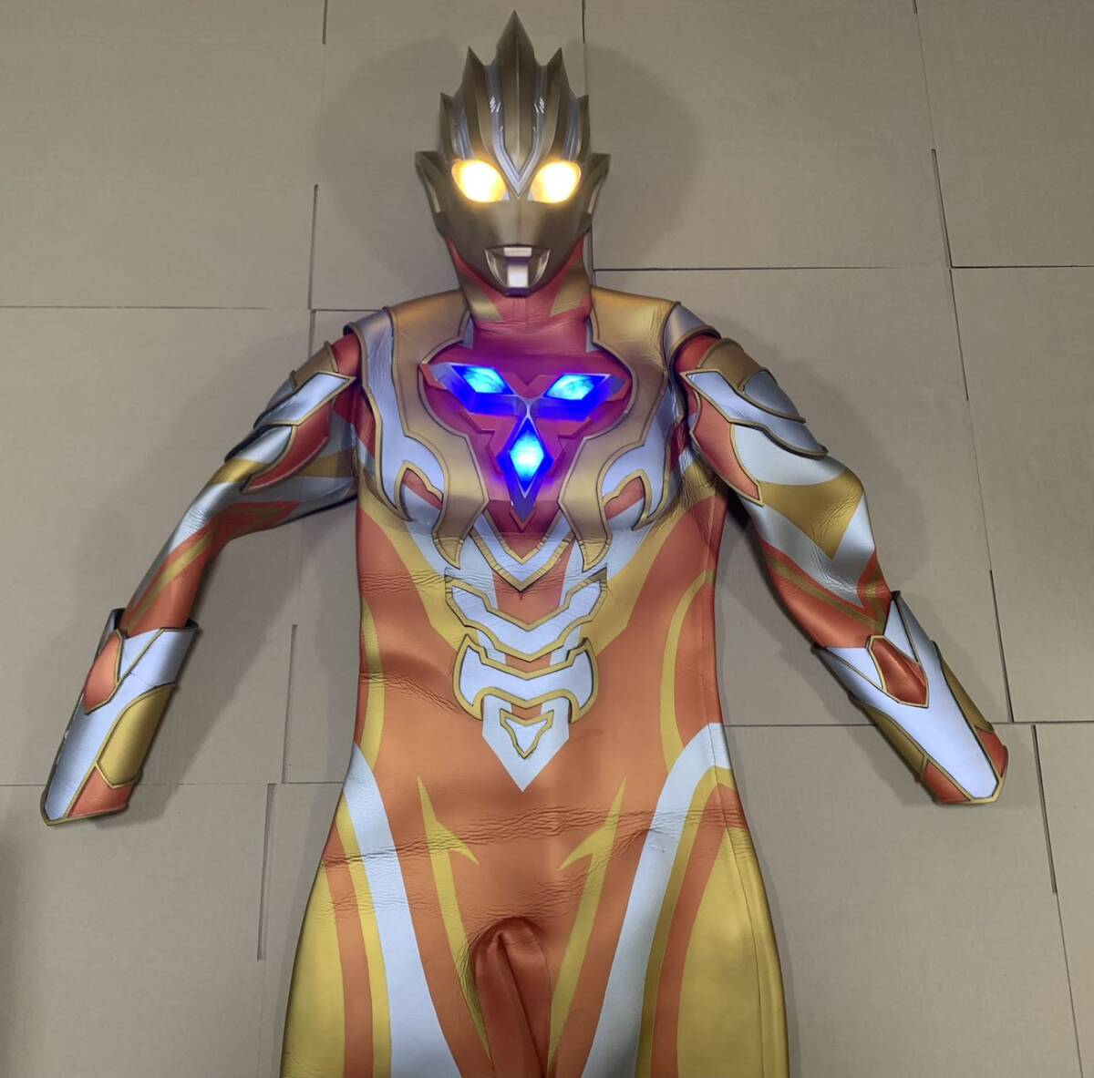 FRP レプリカマスク ウェットスーツ アトラク 着ぐるみ コスプレ Yahoo!オークション - アトラク ウェットスーツ レプリカ #キグルミ 着