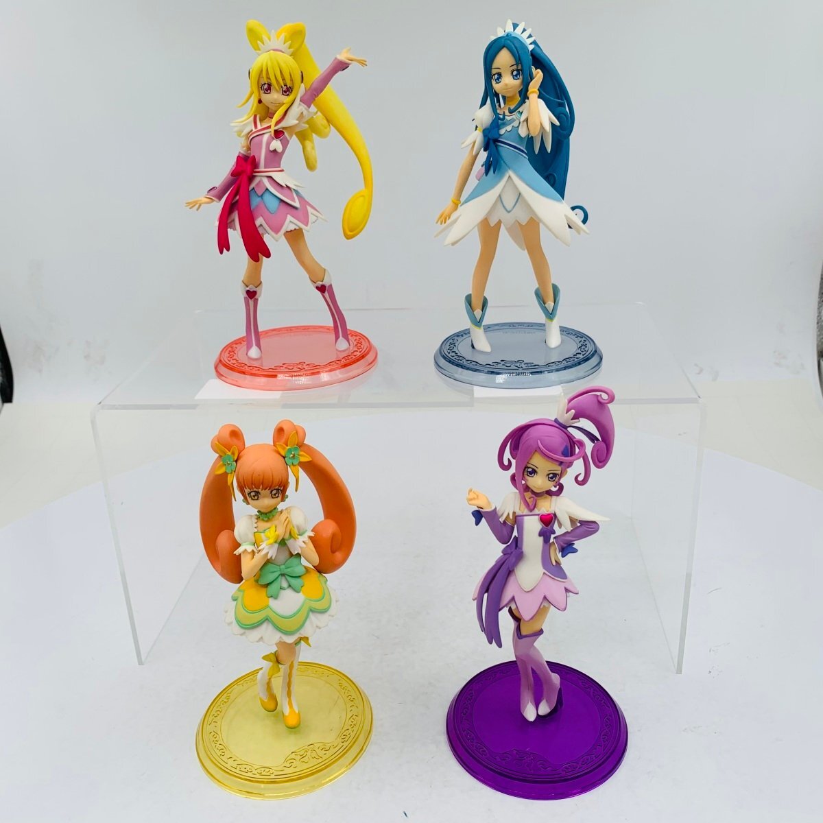正規品】キュアダイヤモンド&菱川六花 抱き枕カバー 【ドキドキ