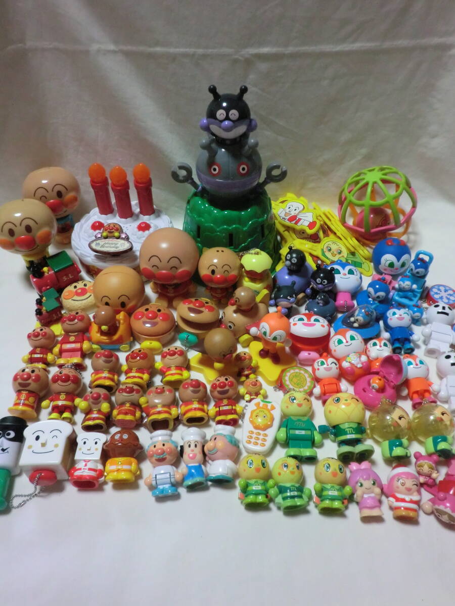 新品】レア未使用☆アンパンマンミュージアム スーパーセット