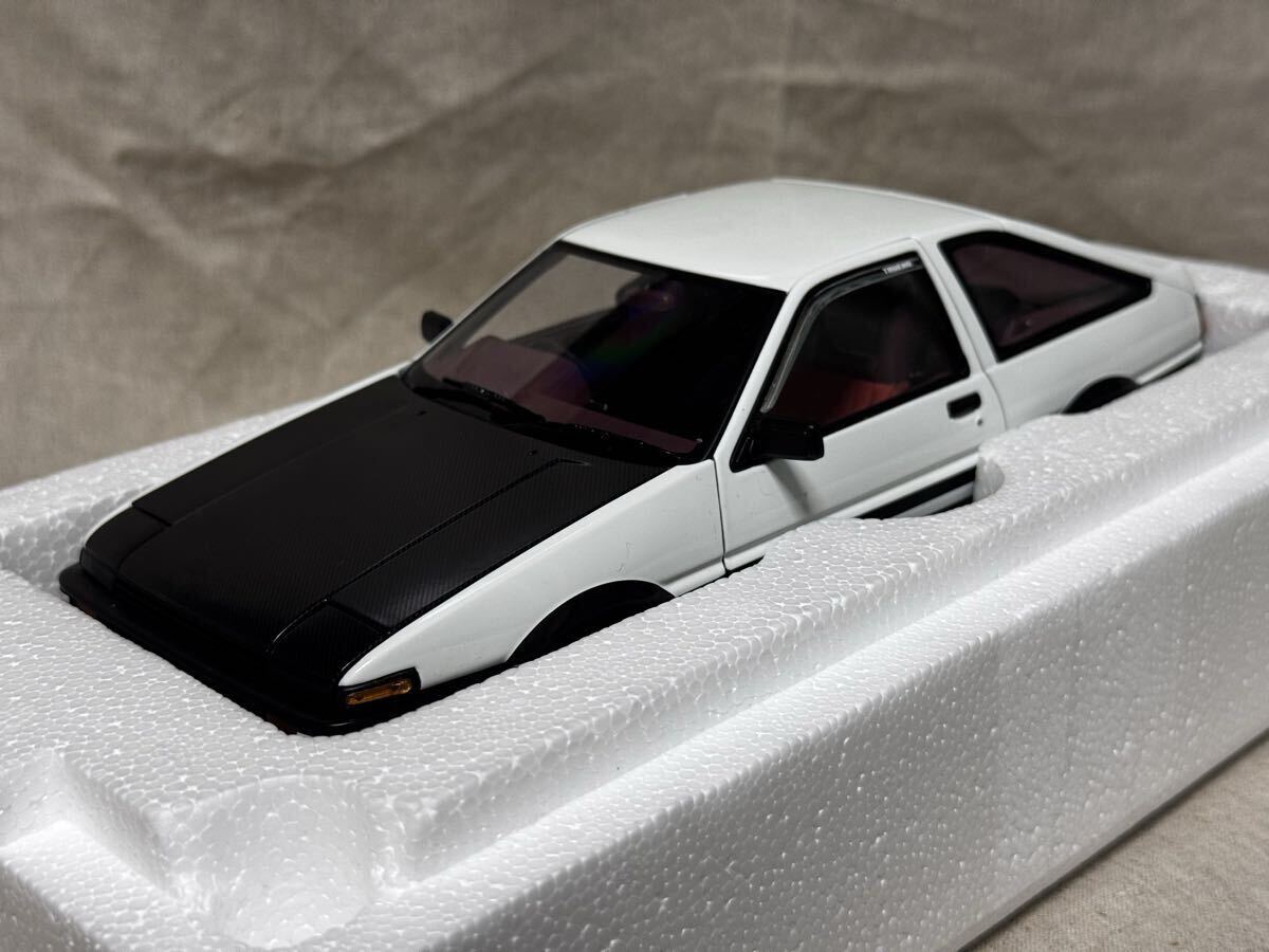 ホットワークス 1/24 頭文字D スプリンター トレノ AE86 1983 藤原拓海