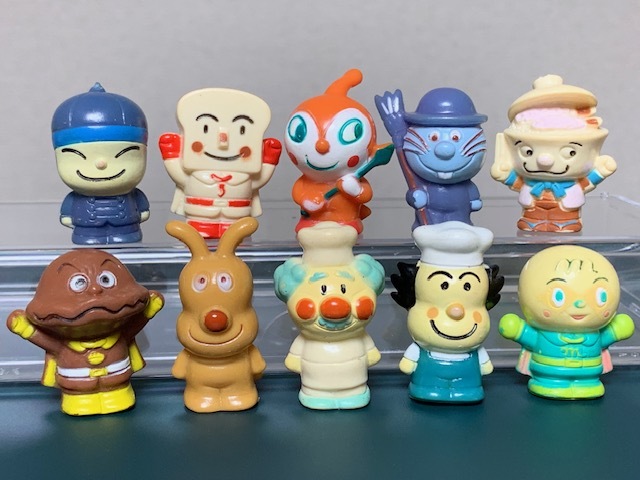 新品】昭和レトロ 初期アンパンマン食玩アンパンマンフレンズ ソフビ