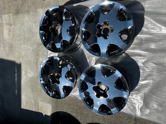 トヨタ プログレ純正 アルミホイール 15×6J PCD114.3×5H +58 中古4本