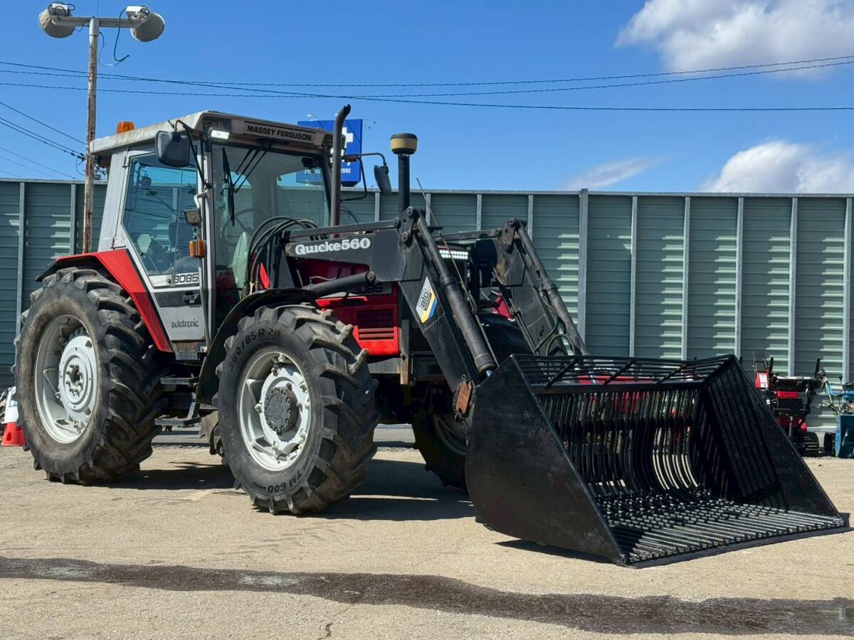 マッセイファーガソン 6445-4型 4WD 95馬力 ハイスピード トラクター