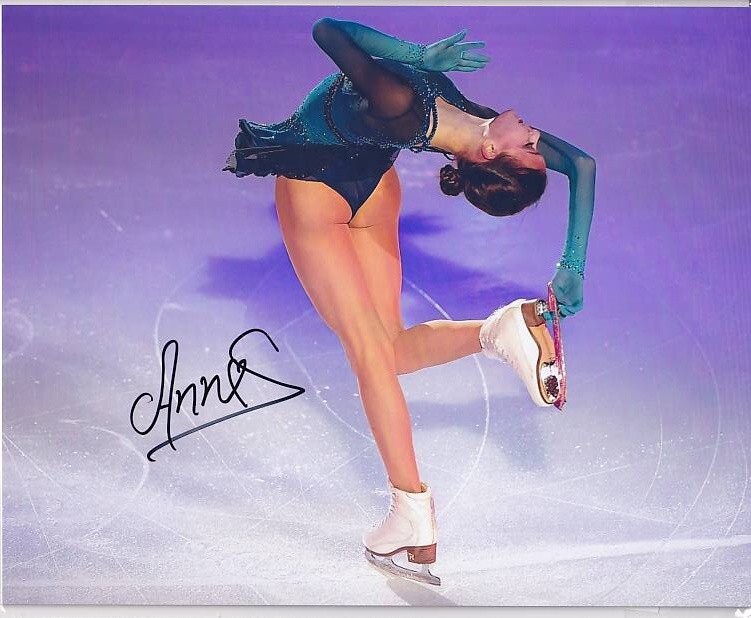 シェルバコワ（フィギュアスケート選手）直筆サイン入り写真 アンナ・シェルバコワ 直筆サイン入り写真 妖精のような可愛らしさで