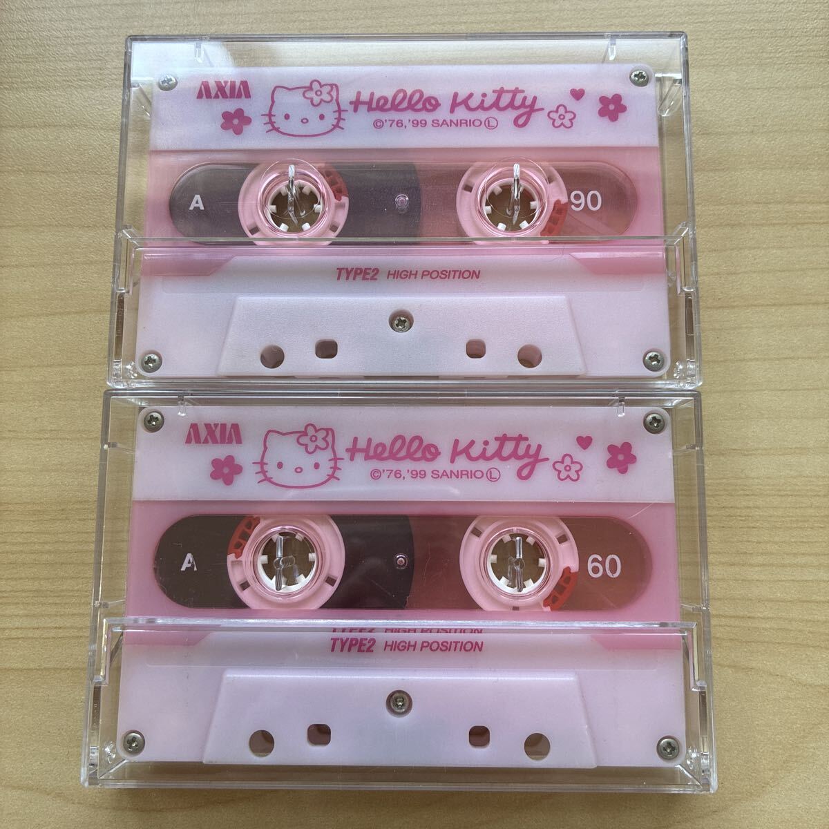 ☆中古カセットテープ / 可愛いキャラ - 8本 / Hello kitty、サンリオ