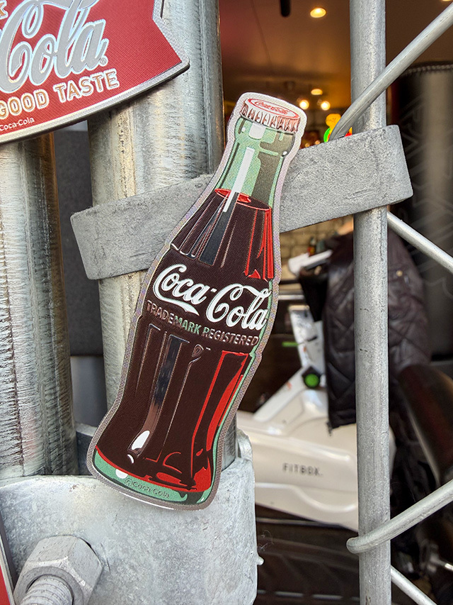 新品】コカコーラ 2002年 FIFA 世界のコカ・コーラ コンツアーボトル 5