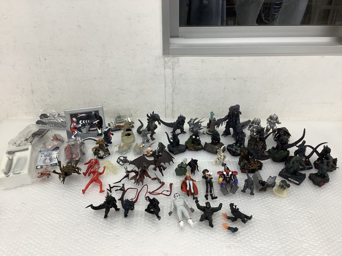 中古】ウルトラマン怪獣名鑑 ドドンゴ対ウルトラマン ミイラの叫び 