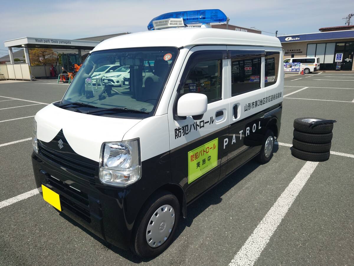 中古】30商品 1円祭り フラットビーム パトライト FB-12K 検索 覆面 