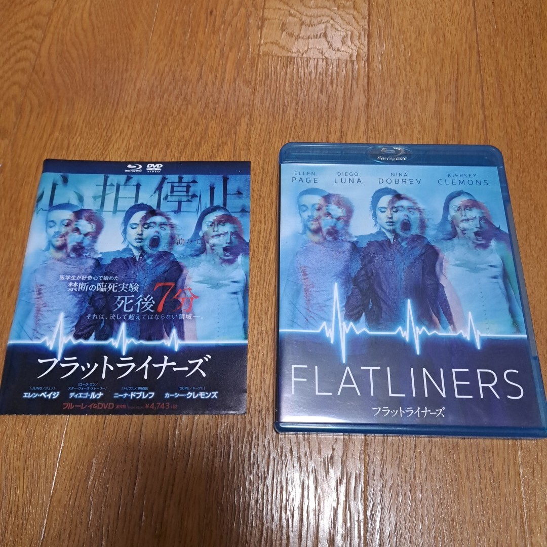 2L判 サイズ127㎜×178㎜】シャーロット・マッキニー☆直筆サイン入り