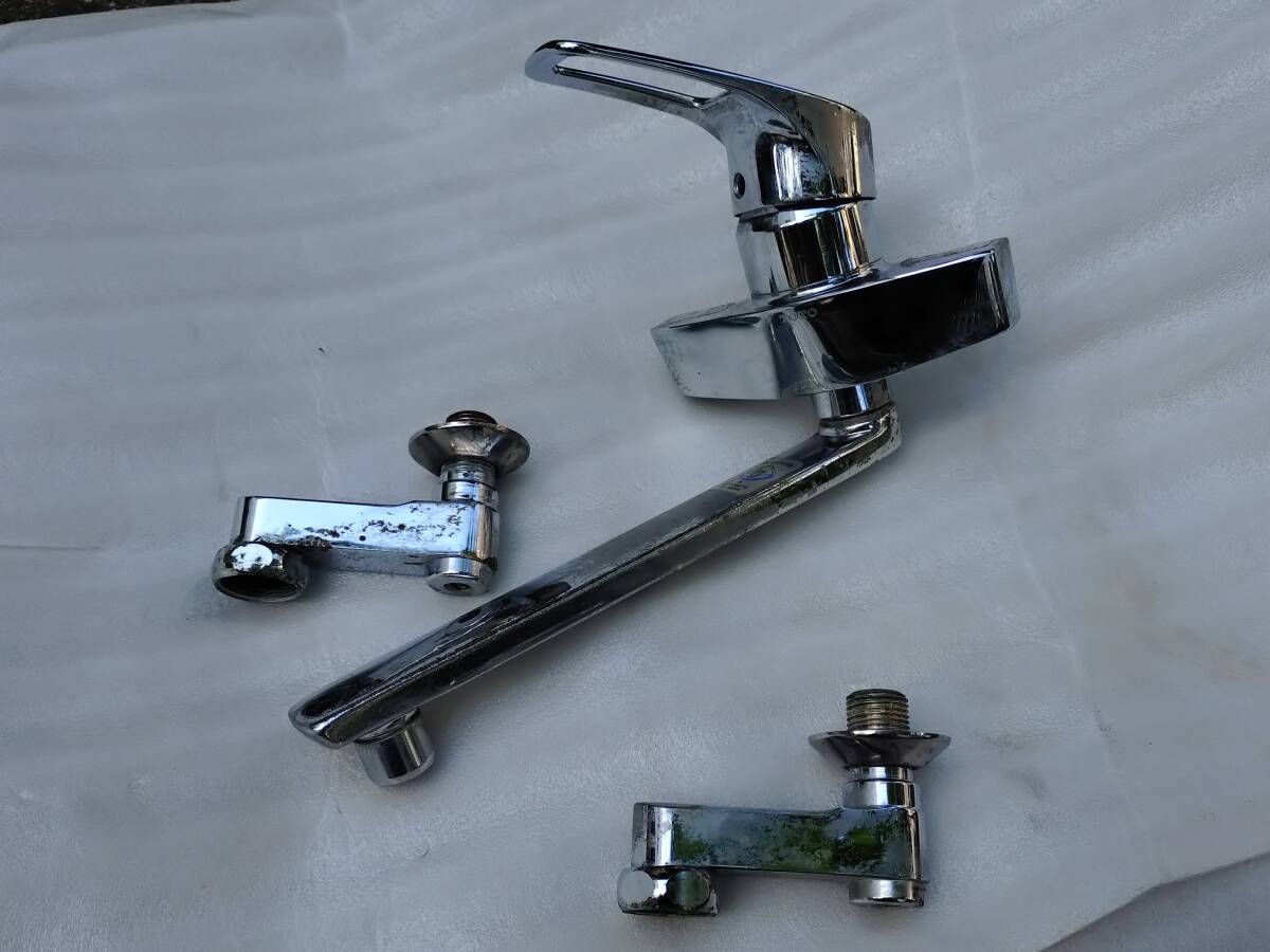 K123 TOTO TUM40B2B 浴室 壁付サーモ シングルレバー 混合水栓 未使用