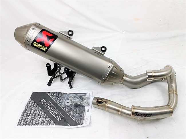 YZF-R1 5VY 04-06 akrapovic アクラポビッチ スリップオンライン